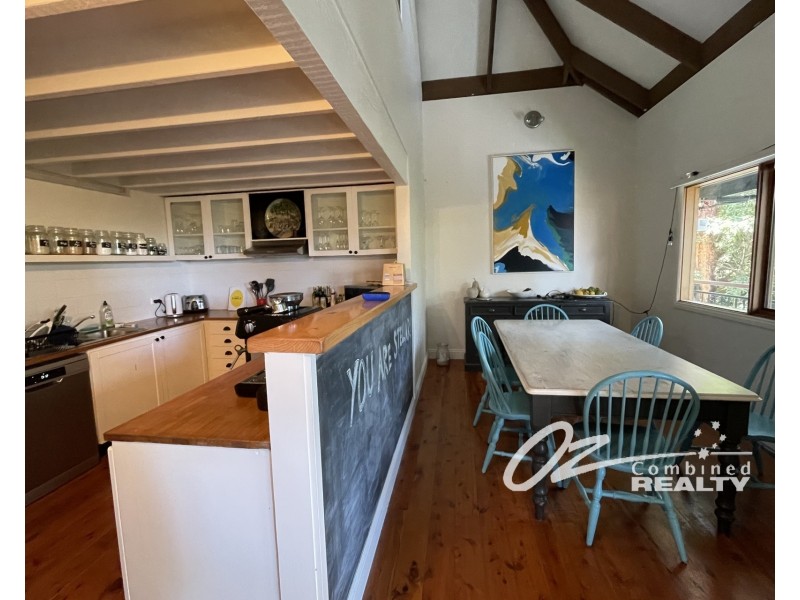 19 Booderee Avenue, Hyams Beach NSW 2540