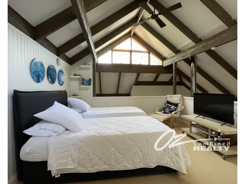 19 Booderee Avenue, Hyams Beach NSW 2540