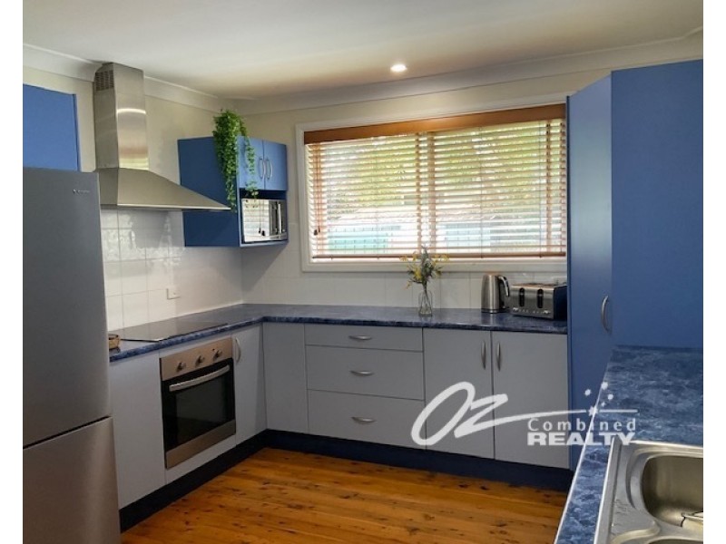 11 King George Street, Erowal Bay NSW 2540