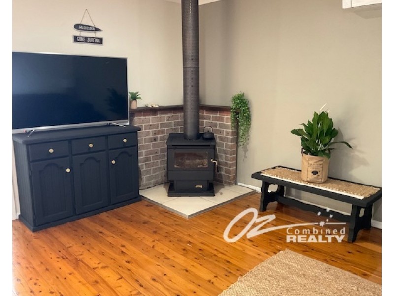 11 King George Street, Erowal Bay NSW 2540