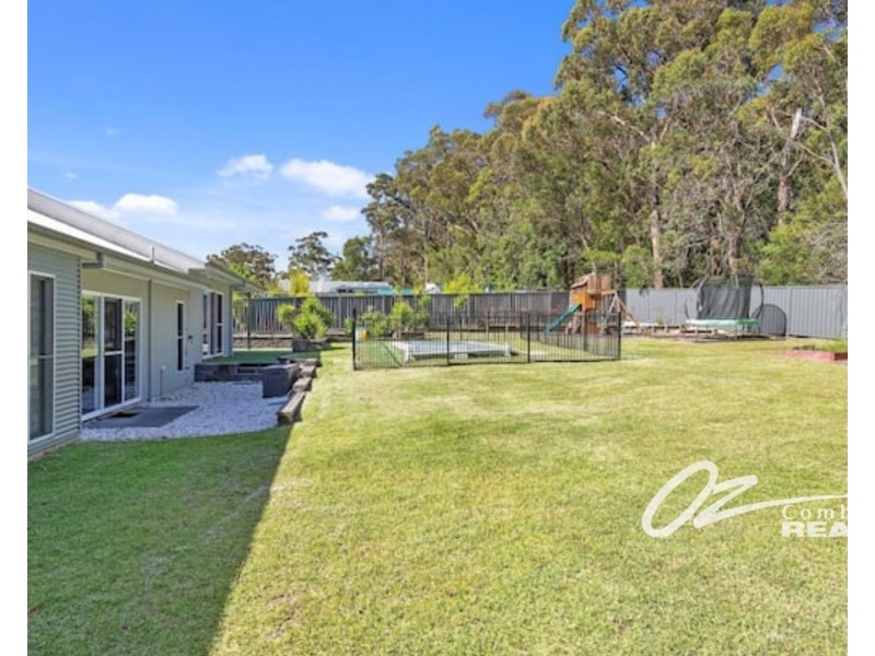 16 Park Road, St Georges Basin NSW 2540