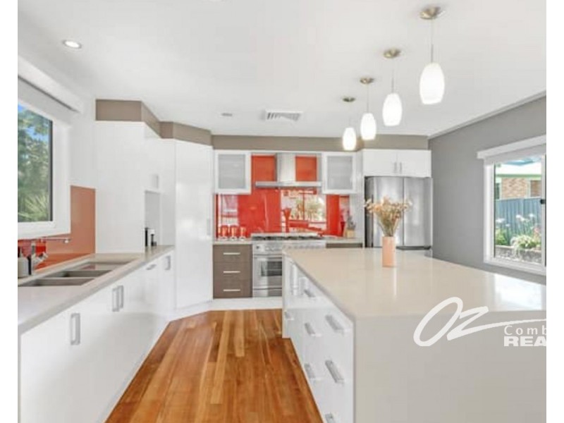 16 Park Road, St Georges Basin NSW 2540