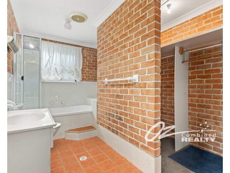 25 Fairway Drive, Sanctuary Point NSW 2540