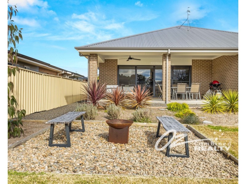 27 Tahnee Street, Sanctuary Point NSW 2540