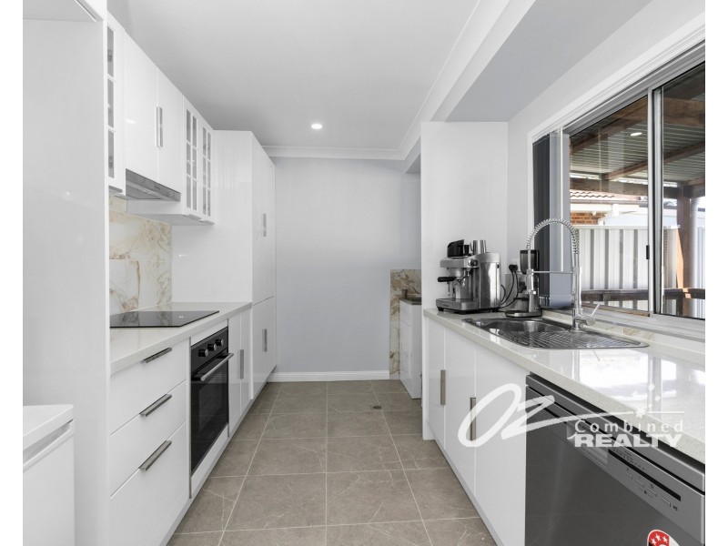 4 Penguin Street, Sanctuary Point NSW 2540