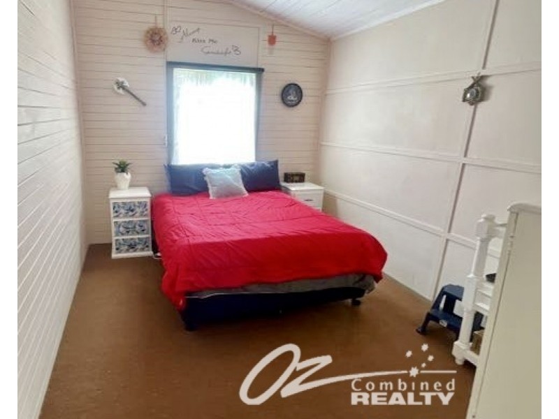 42 Currambene Street, Huskisson NSW 2540