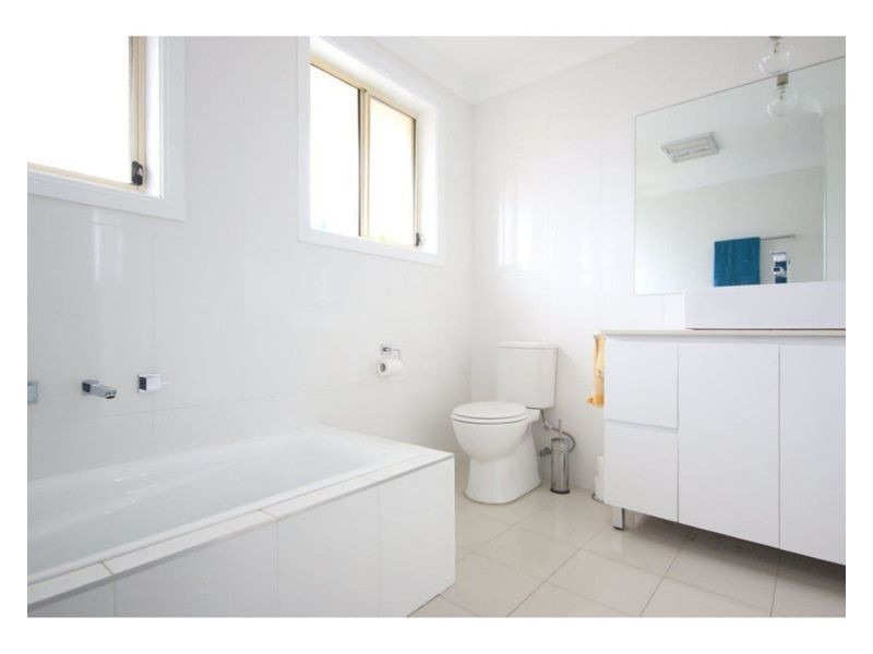 6 Cessna Avenue, Sanctuary Point NSW 2540