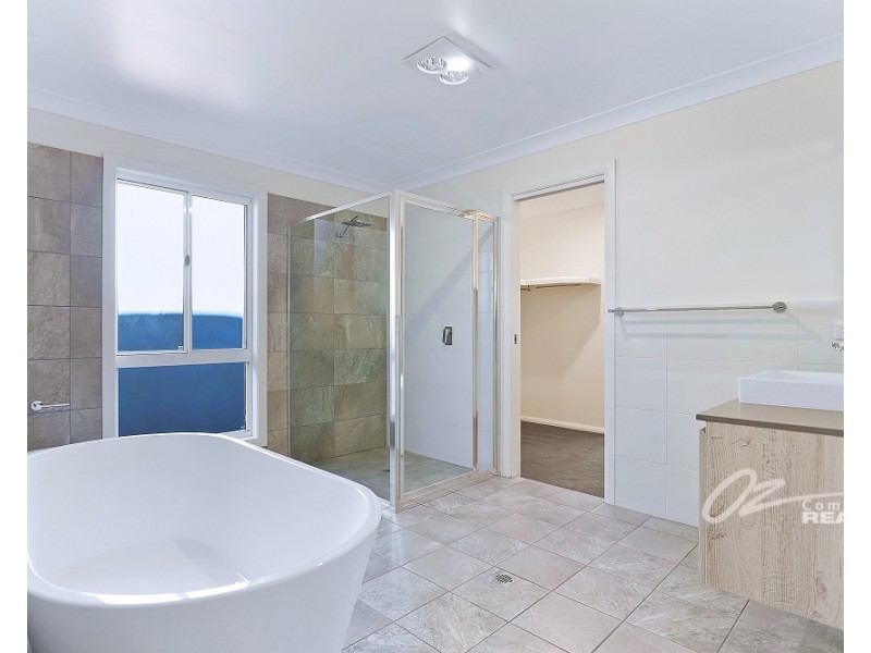 4B Truscott Avenue, Sanctuary Point NSW 2540