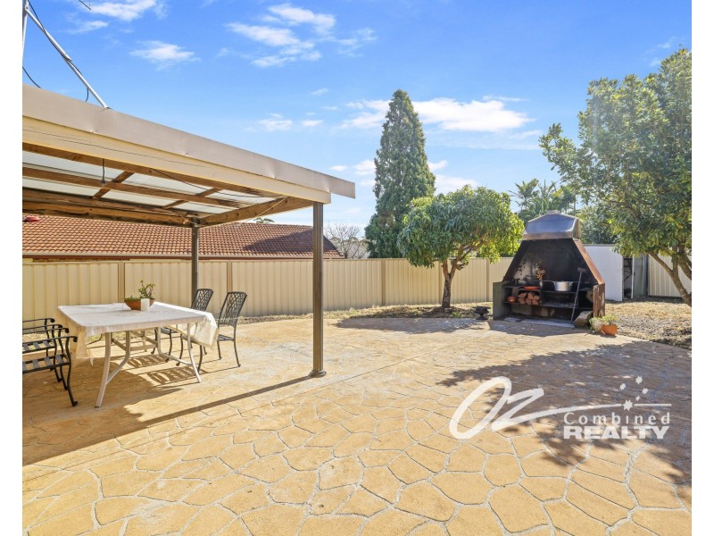 3 Hurst Place, St Georges Basin NSW 2540