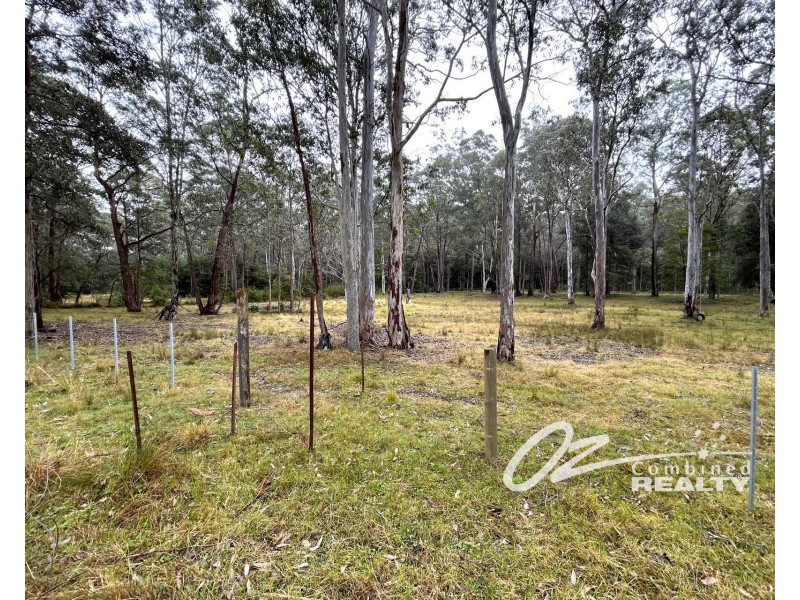 32 Bellabimbi Way, Basin View NSW 2540