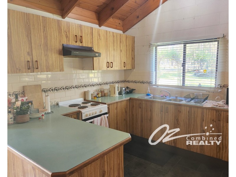 32 Bellabimbi Way, Basin View NSW 2540
