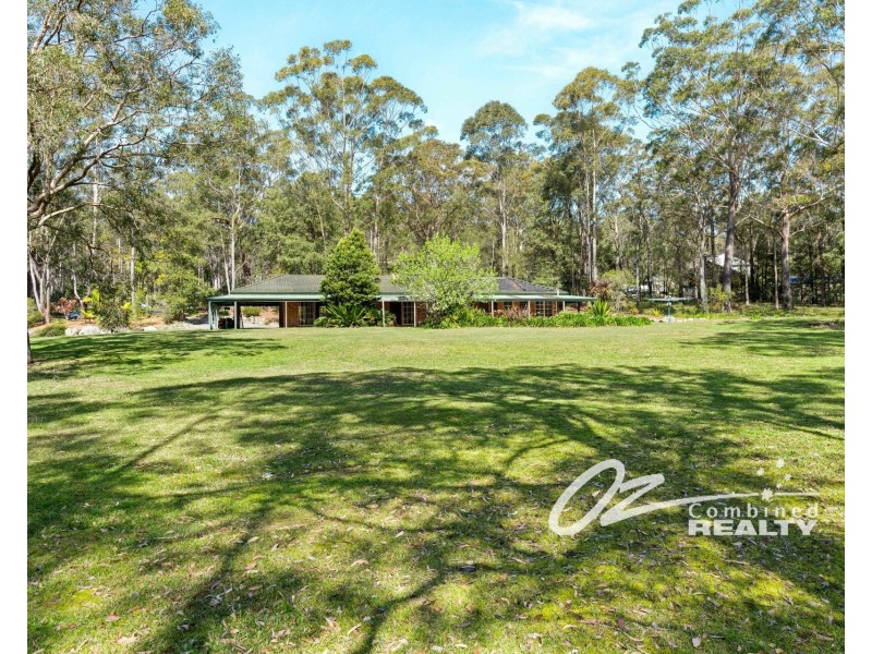 15 McArthur Drive, Falls Creek NSW 2540