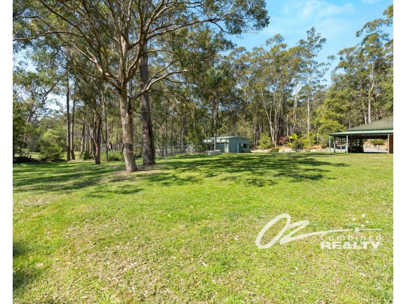 15 McArthur Drive, Falls Creek NSW 2540