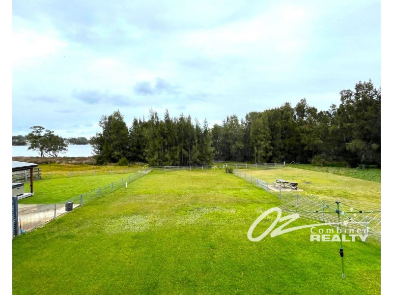 18 Caulfield Parade, Old Erowal Bay NSW 2540