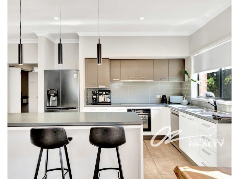 15 Hogbin Crescent, Sanctuary Point NSW 2540
