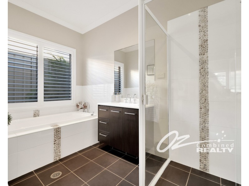 15 Hogbin Crescent, Sanctuary Point NSW 2540
