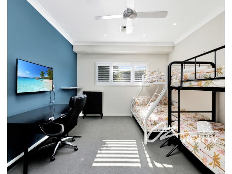 15 Hogbin Crescent, Sanctuary Point NSW 2540