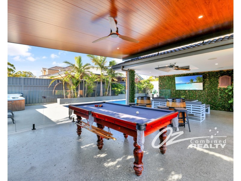 15 Hogbin Crescent, Sanctuary Point NSW 2540