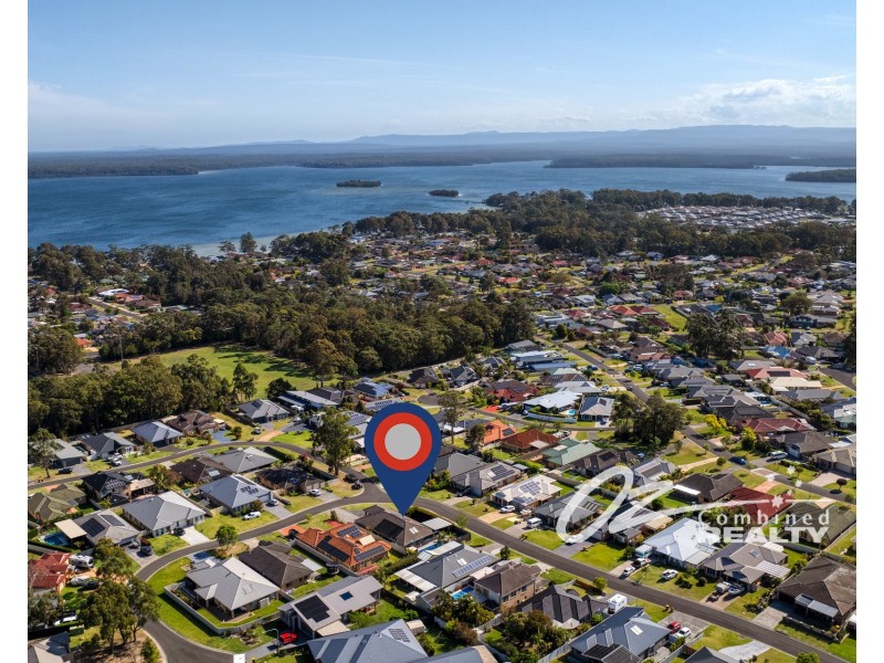 15 Hogbin Crescent, Sanctuary Point NSW 2540