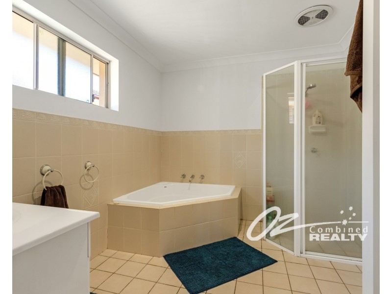 18  Maxwell Crescent, Sanctuary Point NSW 2540