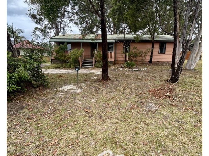 28 Christiansen Avenue, Old Erowal Bay NSW 2540