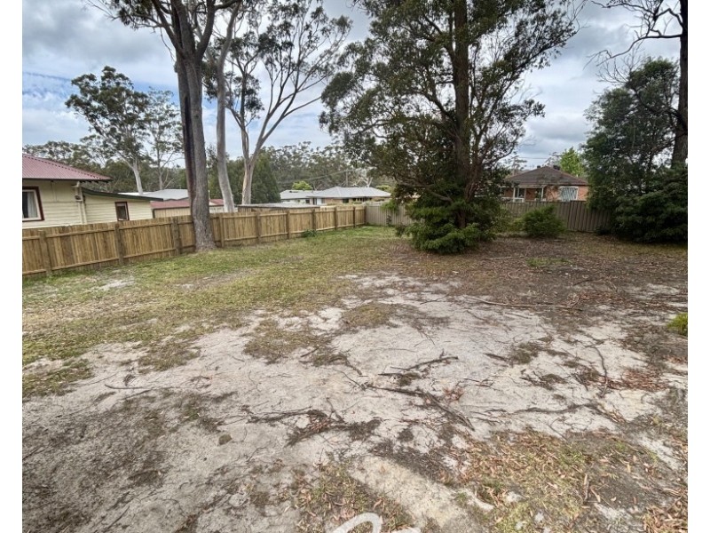 28 Christiansen Avenue, Old Erowal Bay NSW 2540