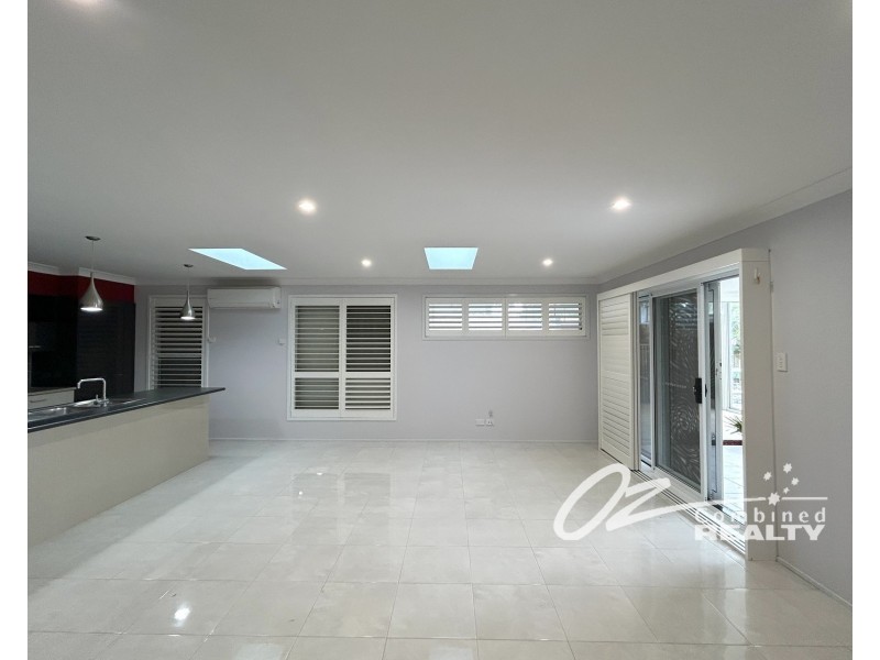 100 Links Avenue, Sanctuary Point NSW 2540
