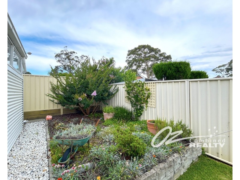 100 Links Avenue, Sanctuary Point NSW 2540