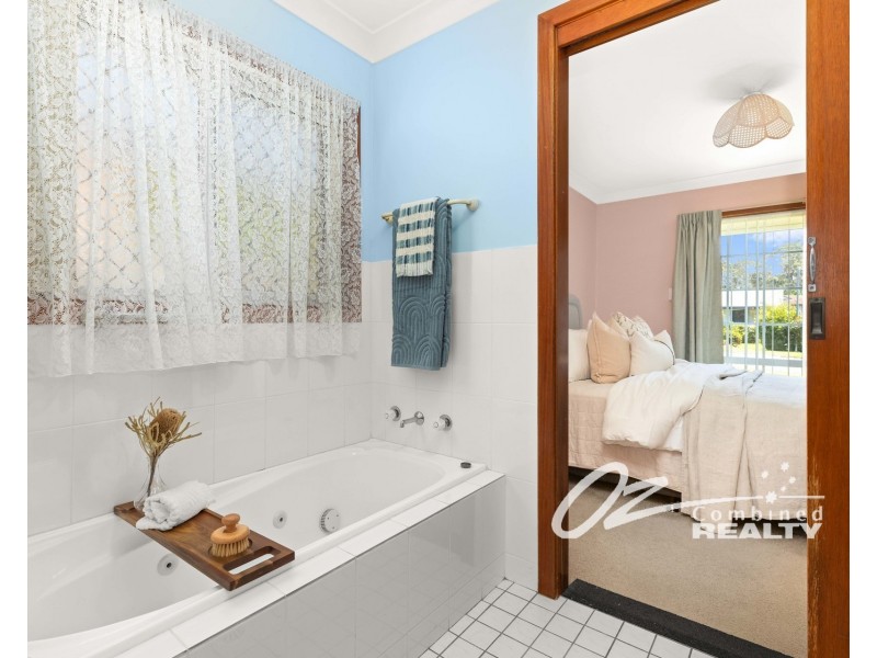 208 The Park Drive, Sanctuary Point NSW 2540