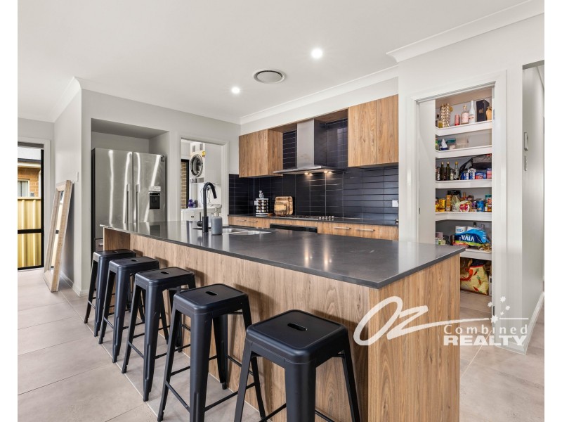 27 Tahnee Street, Sanctuary Point NSW 2540