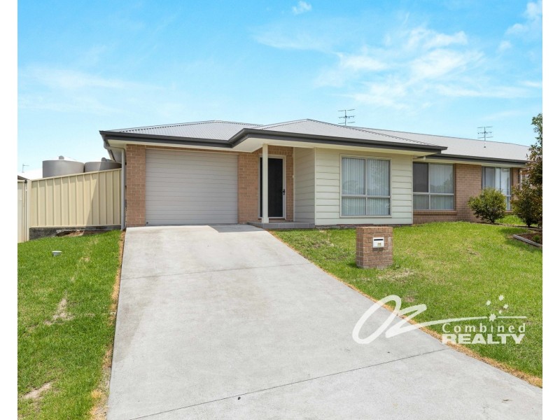 12A Tahnee Street, Sanctuary Point NSW 2540