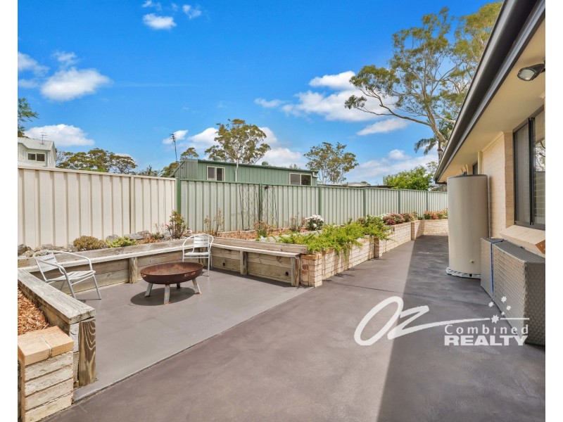 11 Clarendon Crescent, Basin View NSW 2540