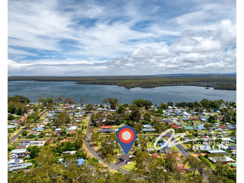 11 Clarendon Crescent, Basin View NSW 2540