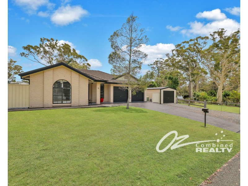 11 Clarendon Crescent, Basin View NSW 2540