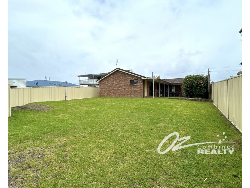 79 Paradise Beach Road, Sanctuary Point NSW 2540