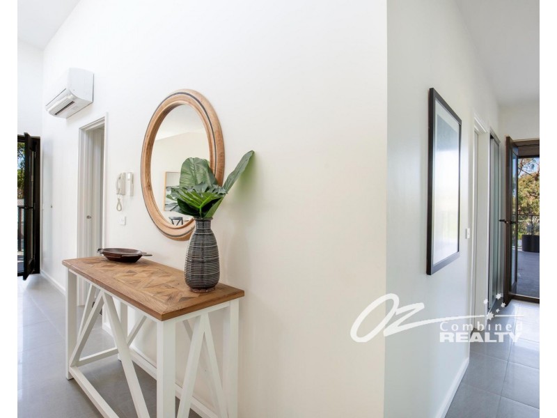 8/13 Nowra Street, Huskisson NSW 2540