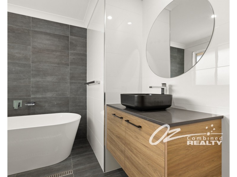 49 Sanctuary Point Road, Sanctuary Point NSW 2540