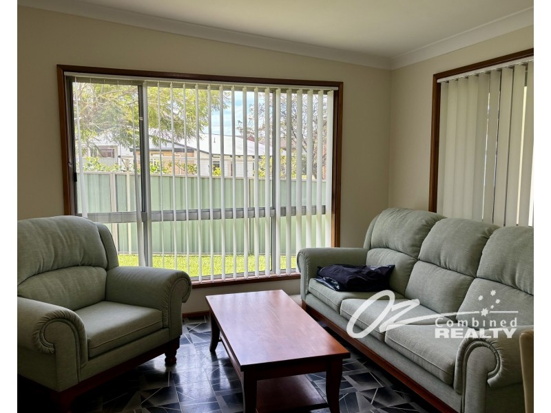 a/1 Deas Thomson Street, Vincentia NSW 2540