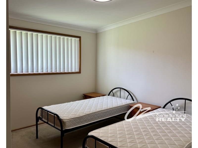 a/1 Deas Thomson Street, Vincentia NSW 2540