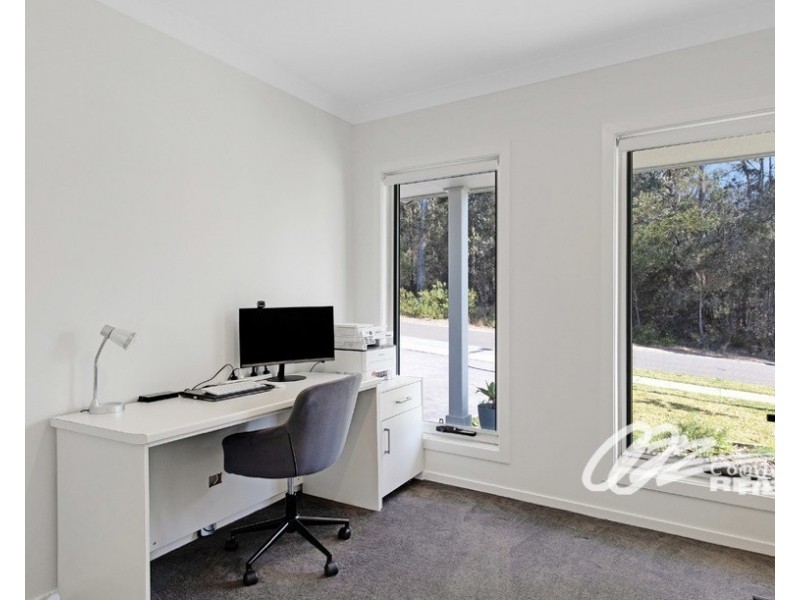 B/4 Coaster Circuit, Vincentia NSW 2540