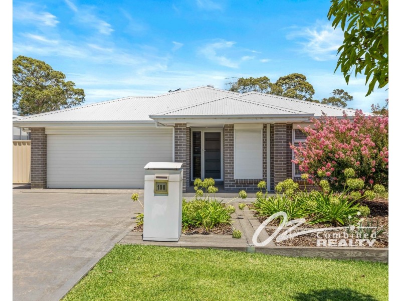 100 Links Avenue, Sanctuary Point NSW 2540