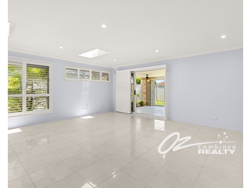 100 Links Avenue, Sanctuary Point NSW 2540