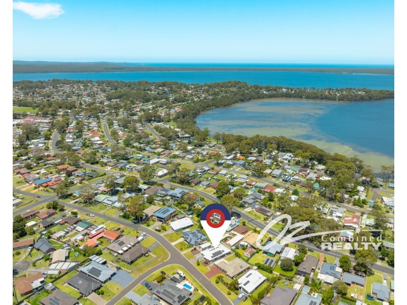 100 Links Avenue, Sanctuary Point NSW 2540