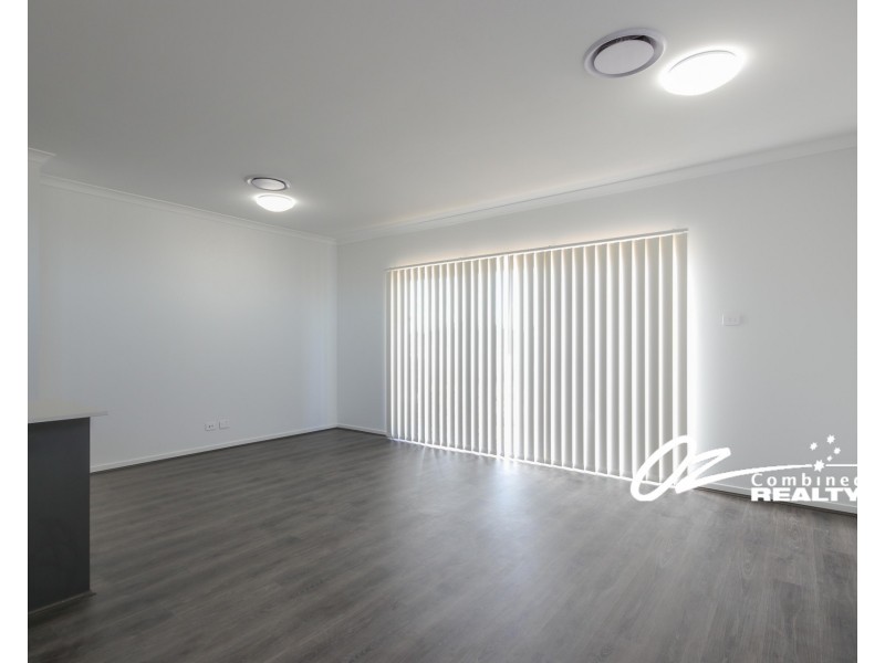 b/5 Nadine Street, Sanctuary Point NSW 2540