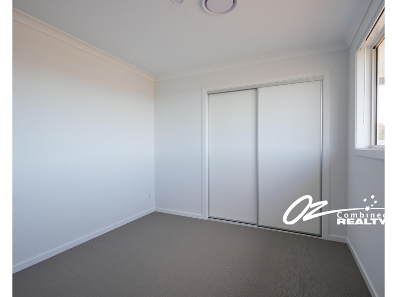 b/5 Nadine Street, Sanctuary Point NSW 2540