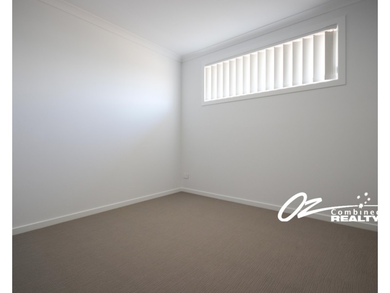 b/5 Nadine Street, Sanctuary Point NSW 2540