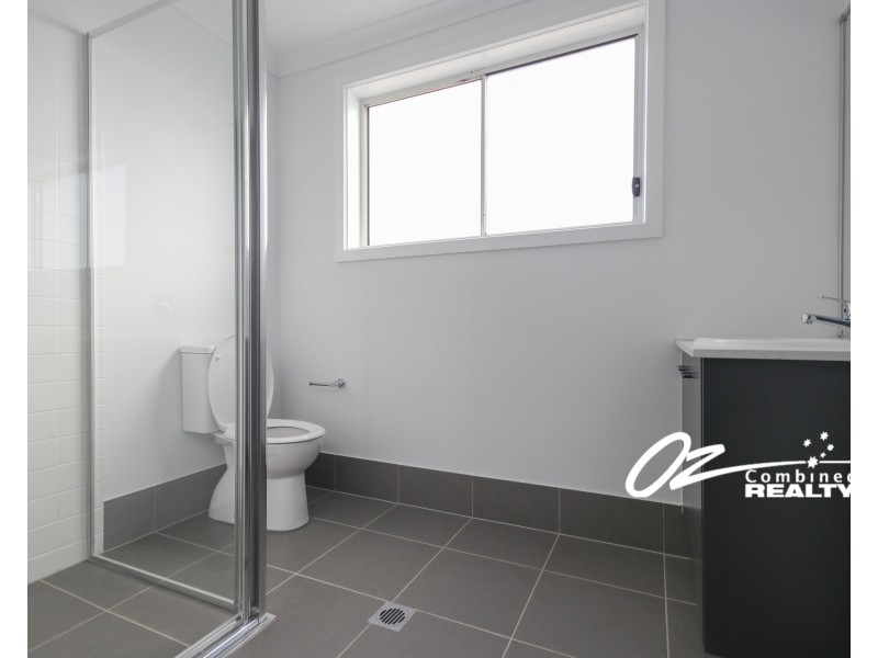 b/5 Nadine Street, Sanctuary Point NSW 2540
