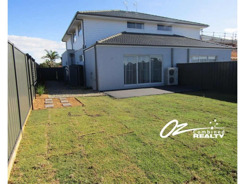 b/5 Nadine Street, Sanctuary Point NSW 2540