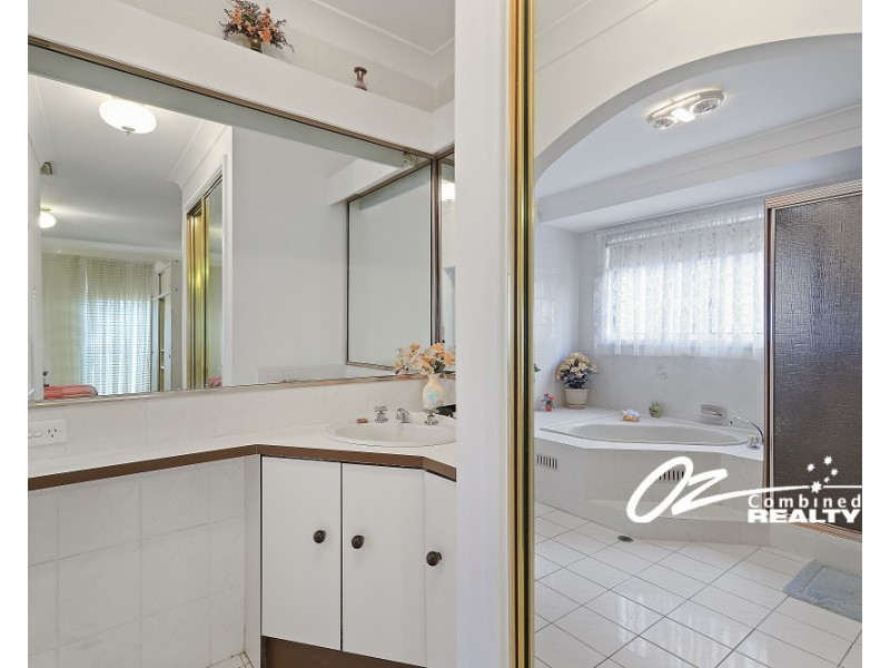 84 Walmer Avenue, Sanctuary Point NSW 2540