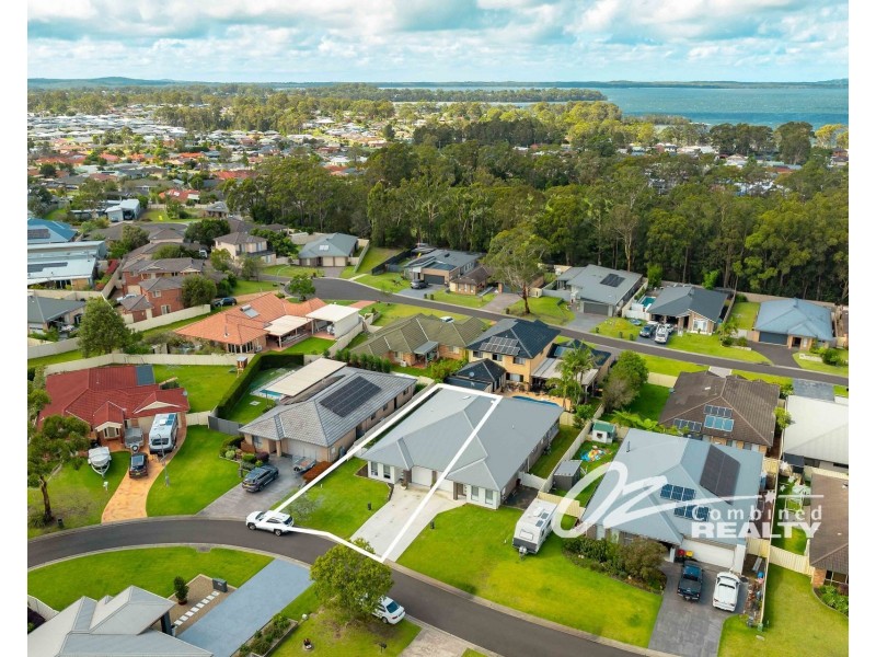 26B Hogbin Crescent, Sanctuary Point NSW 2540